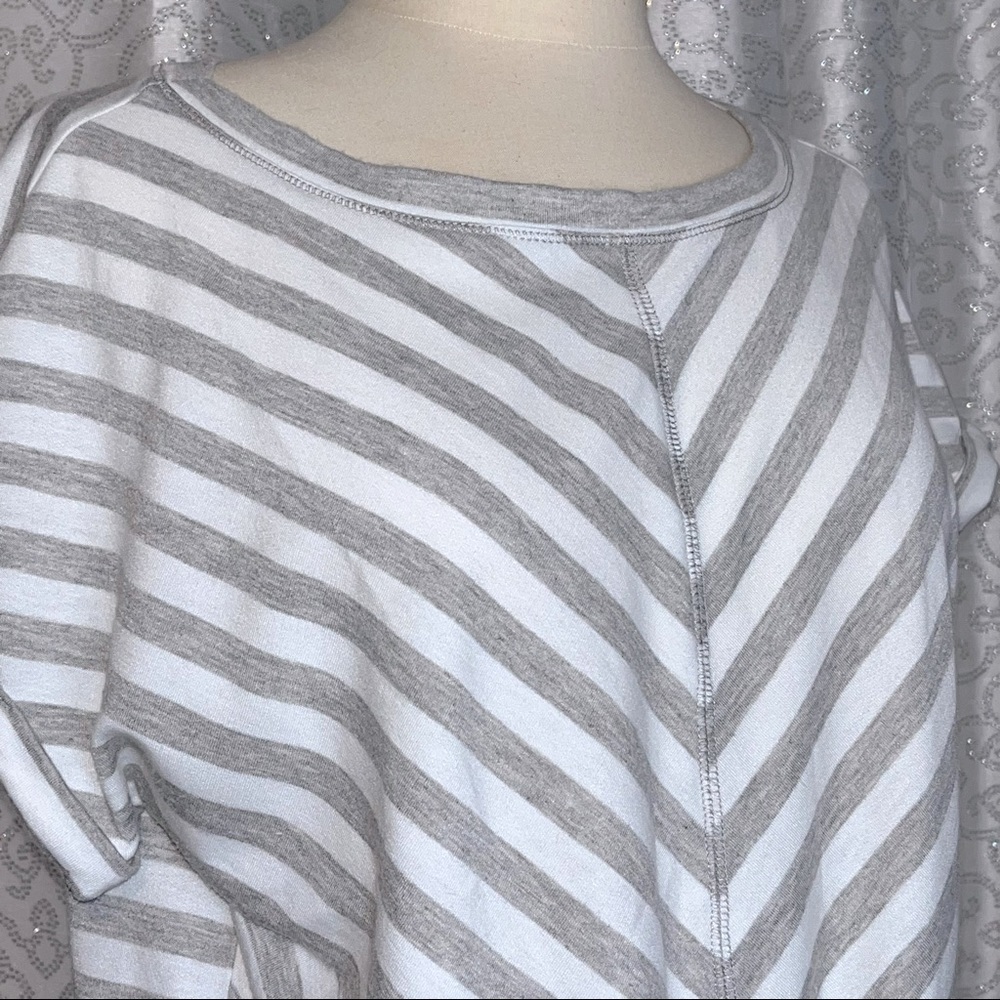 Ruby Rd., T-shirt T2 - Picture 2 of 4